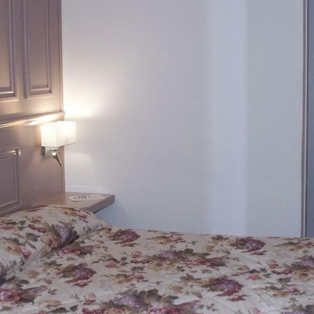 B&B Sul Corso Salerno Bagian luar foto