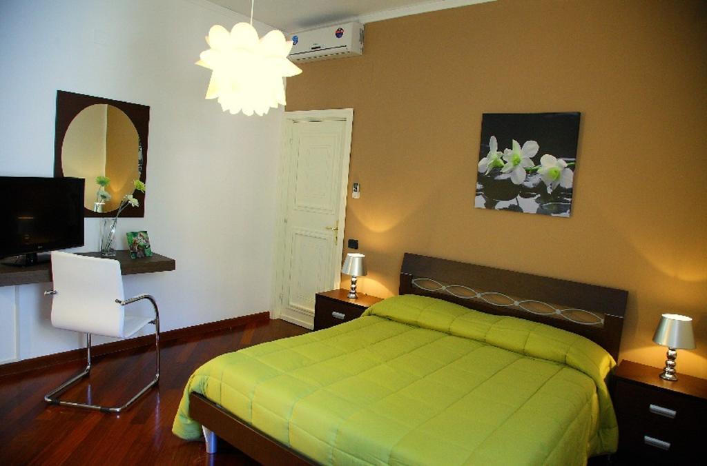 B&B Sul Corso Salerno Ruang foto